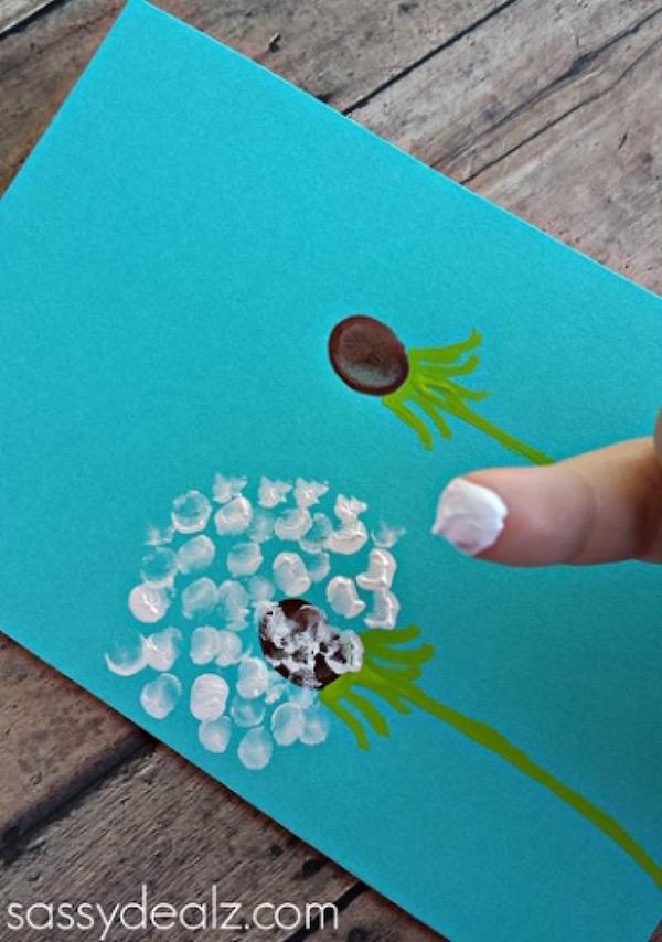 Fingerprint Dandelion Cards - Simple Card Making Ideas for Kids via @stitchesandpress