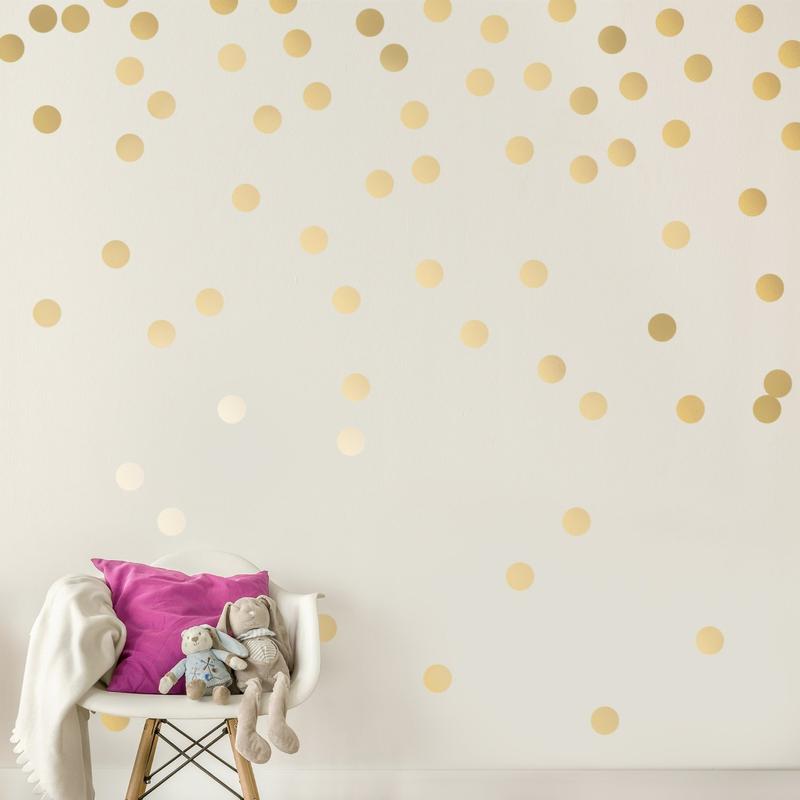 Favorite Kid Themed Wall Decor - Decorative Gold Dots via @stitchesandpress