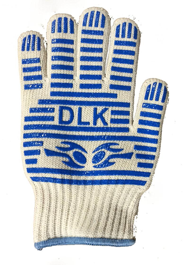 Stocking Stuffers for Everyone - Oven glove